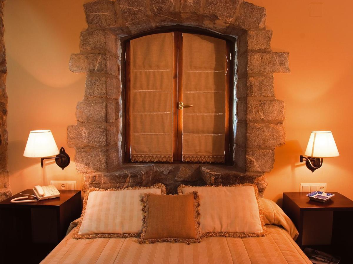 Hotel Abadia Del Pirineo Tramacastilla de Tena Exterior foto